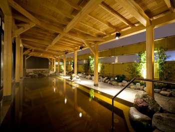 北海道の24時間営業スーパー銭湯：新千歳空港温泉(露天風呂)